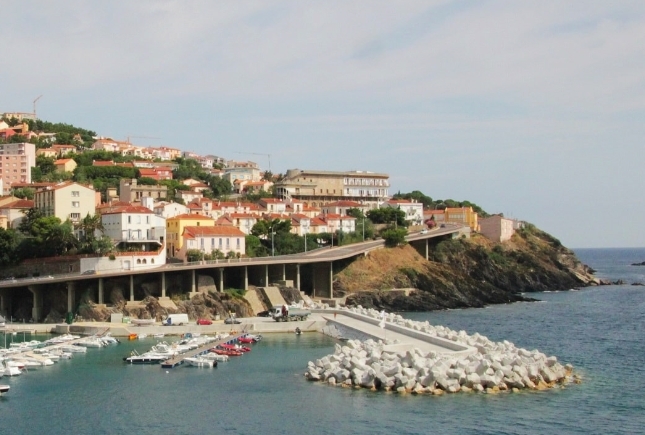 OUVRAGES HYDRAULIQUES, PORTUAIRES ET FLUVIAUX